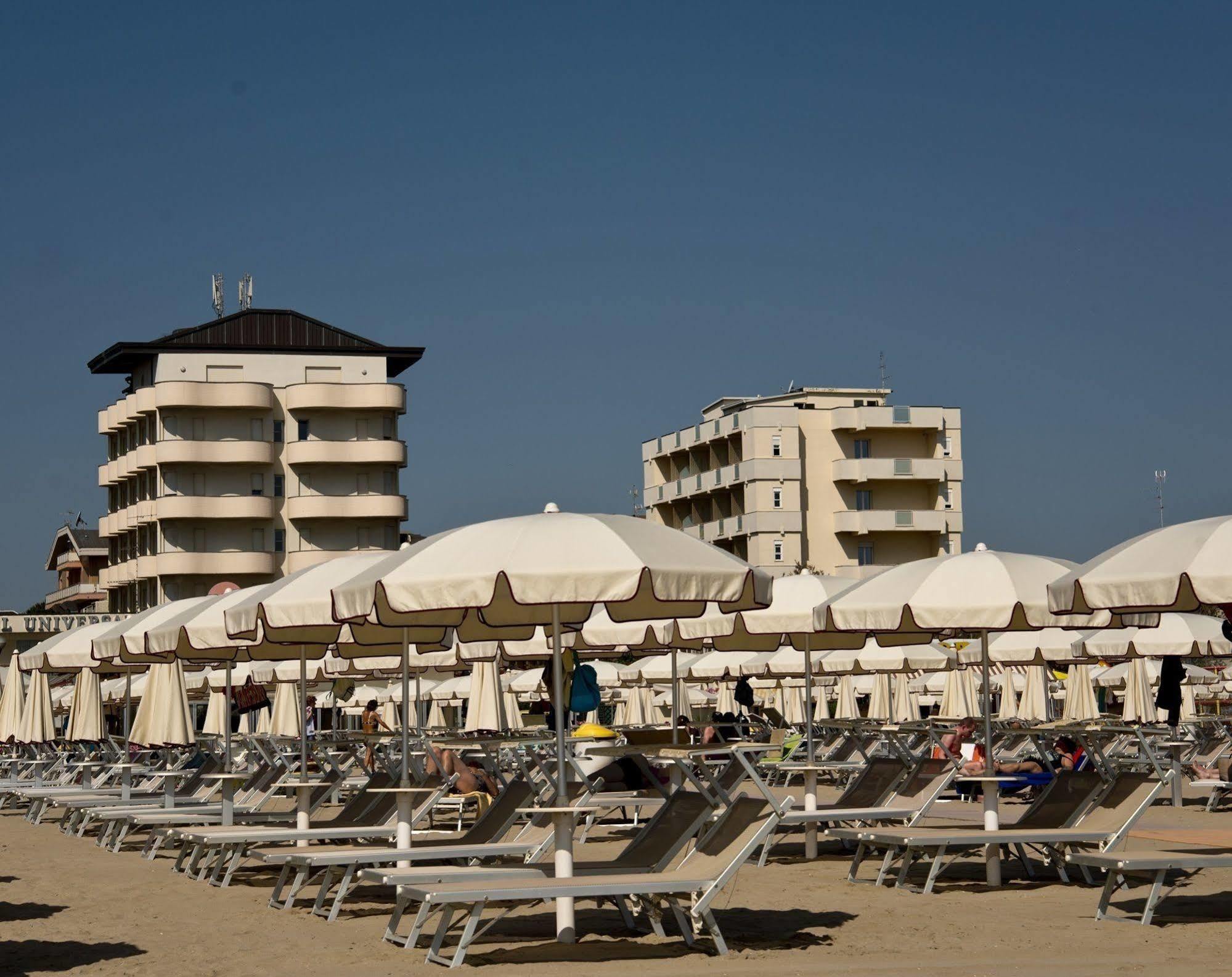 Diplomatic Hotel Cervia Exterior photo